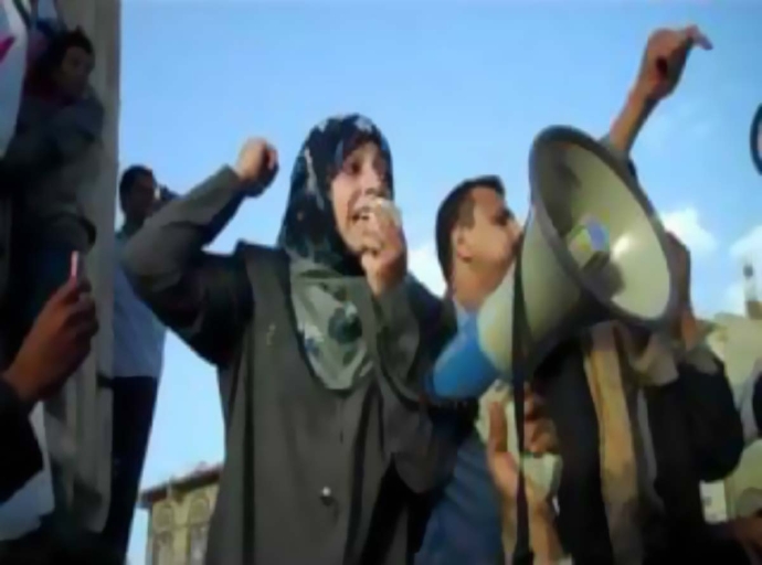 Protesters demand to release journalists