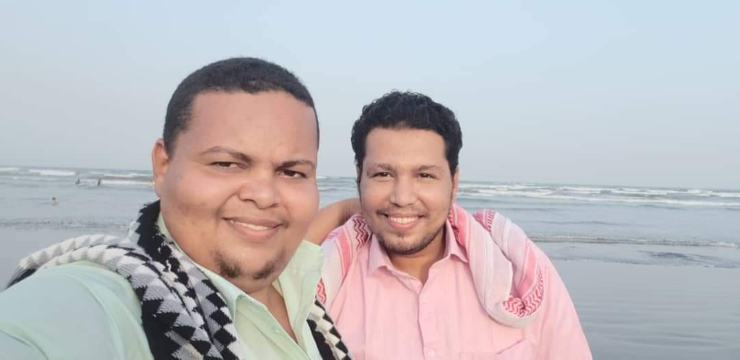 صحفيات بلا قيود تدين اعتقال وتعذيب الصحفي أحمد ماهر وتطالب بسرعة إطلاق سراحه